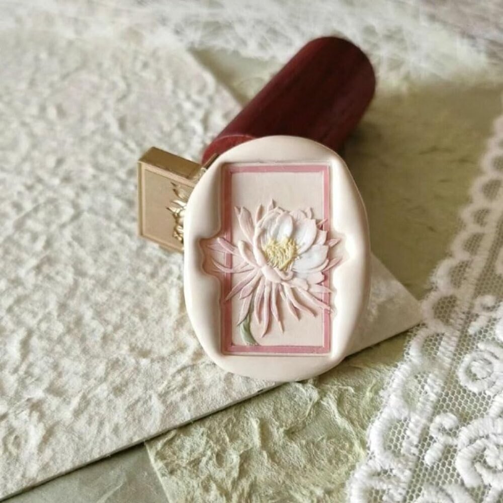 7pcs Flower Wax Seal Stamp Kit - Floral Wax Seal Stamp Heads and Wooden Handles - Picture 9 of 9